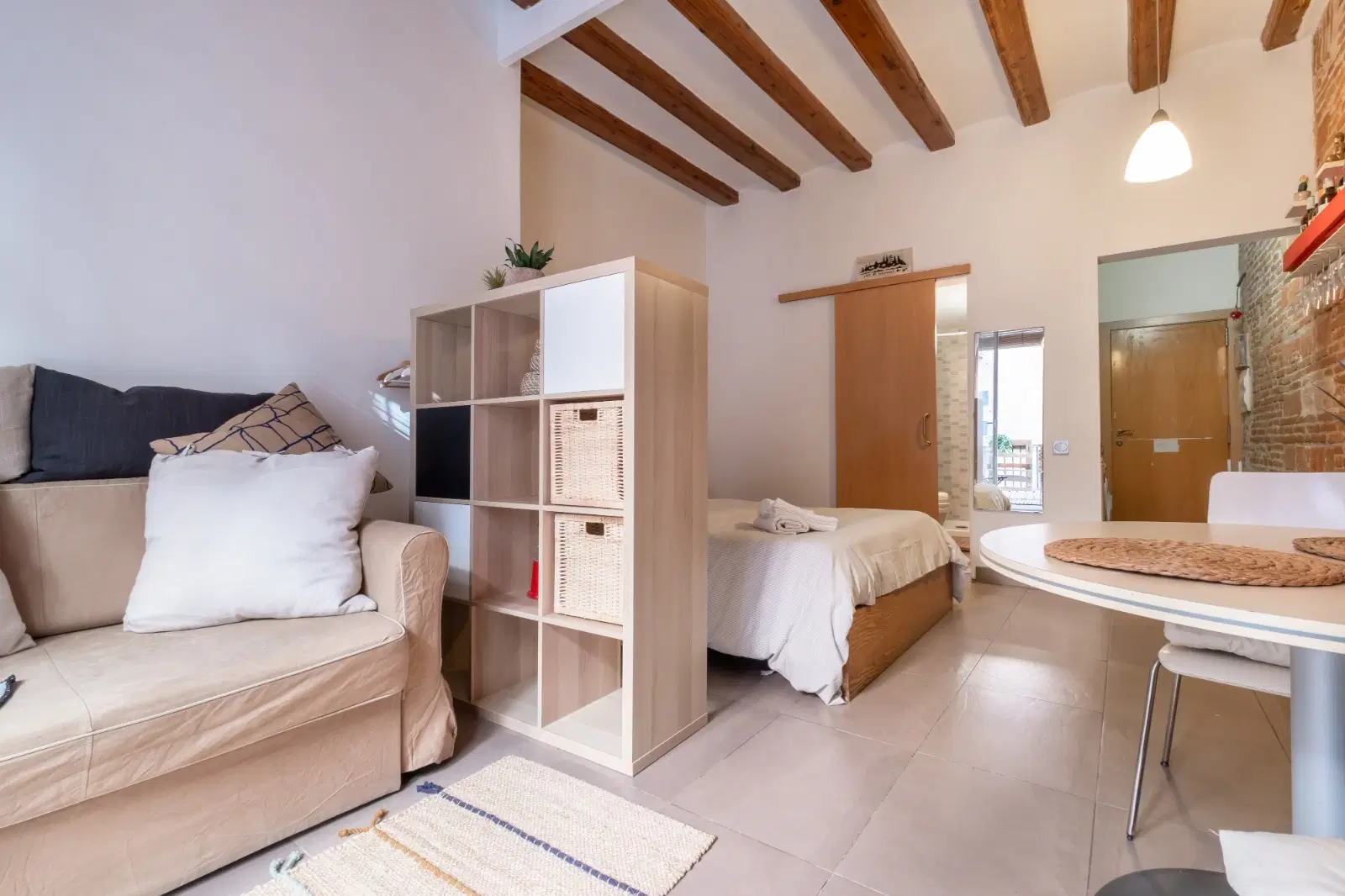 C/ Del Carme 9 1-2 Ciutat Vella, Barcelona – R0299
