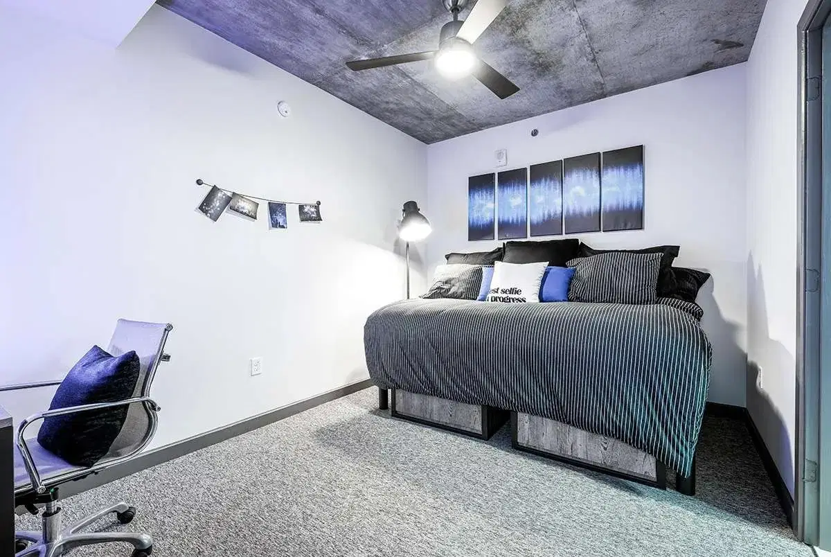 ION Austin, Austin – Studio