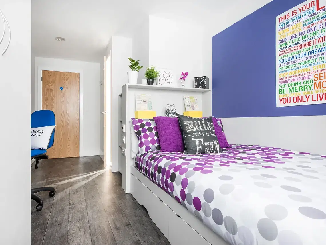 Yugo Ablett House, Liverpool – Classic Ensuite
