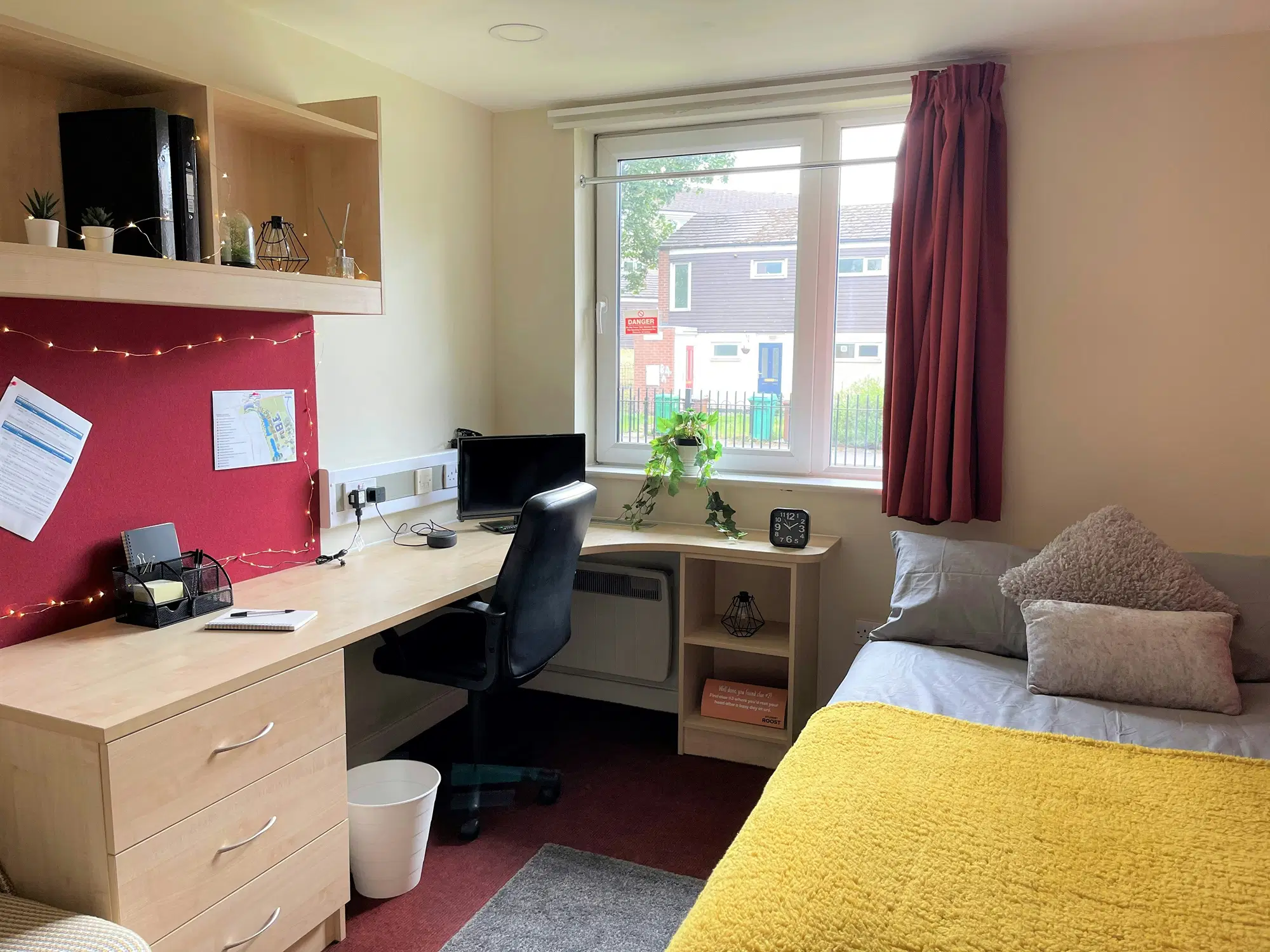 Nottingham Two, Nottingham – Ensuite Silver