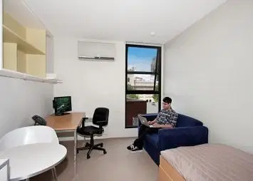 Student Living On Campus, Melbourne – Large Studio in Superior Studio