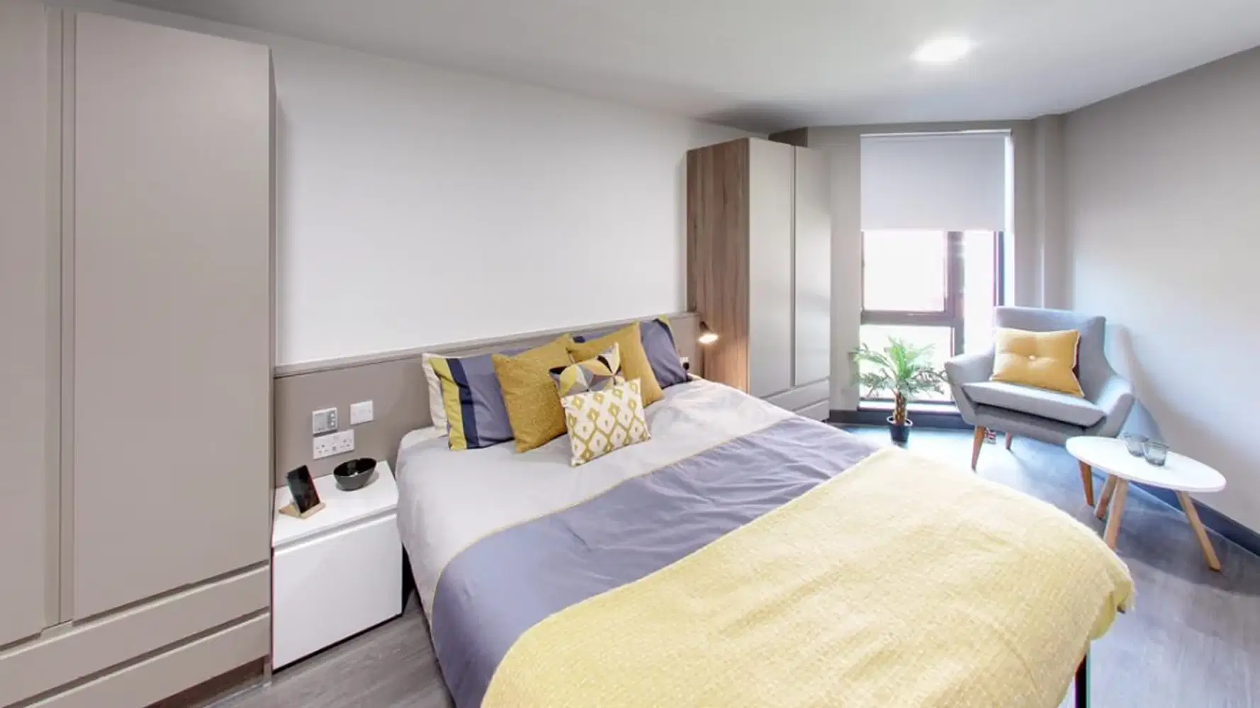 Sycamore House, Leeds – Premium Studio