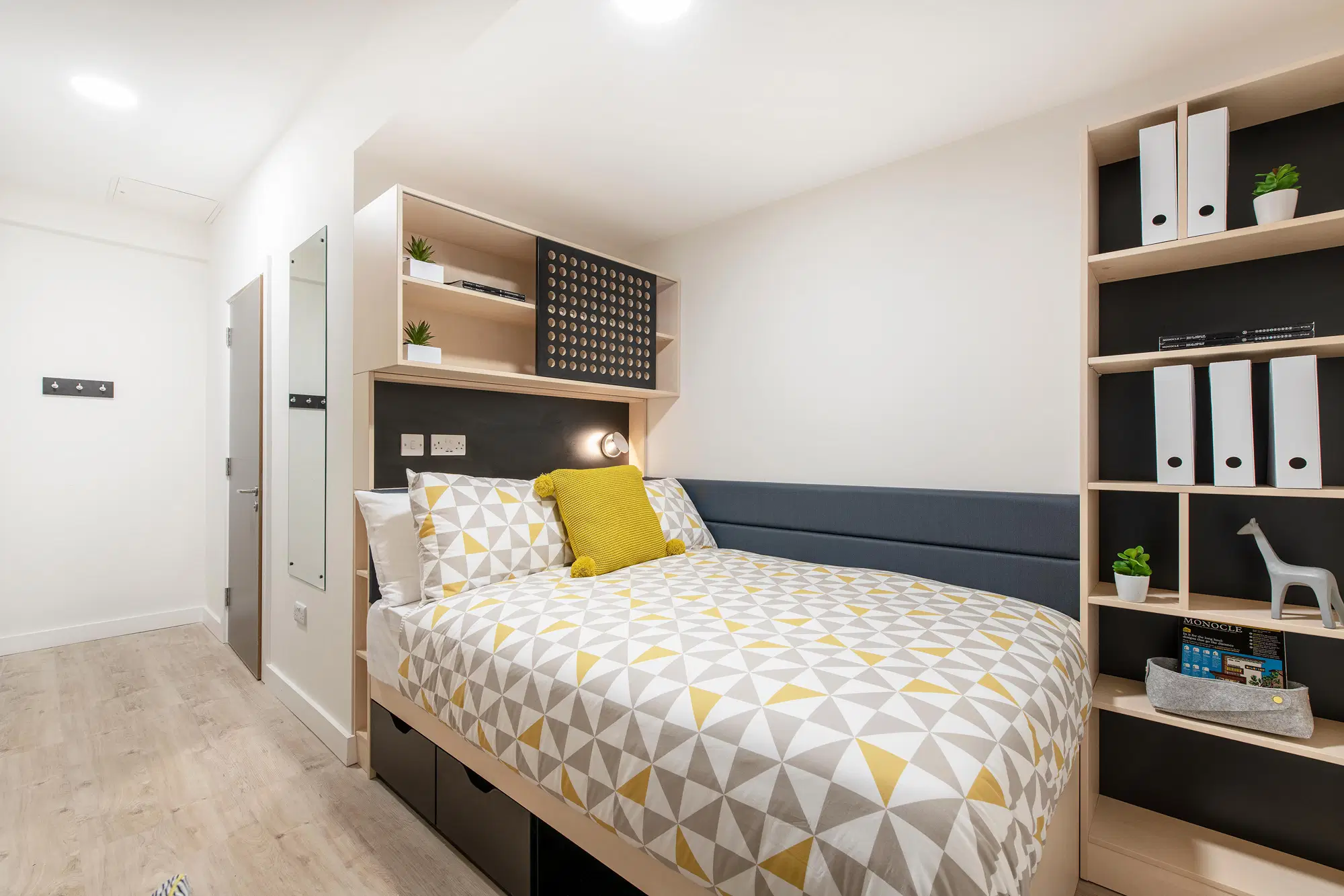 Yugo Dominick Place, Dublin – Twin En suite