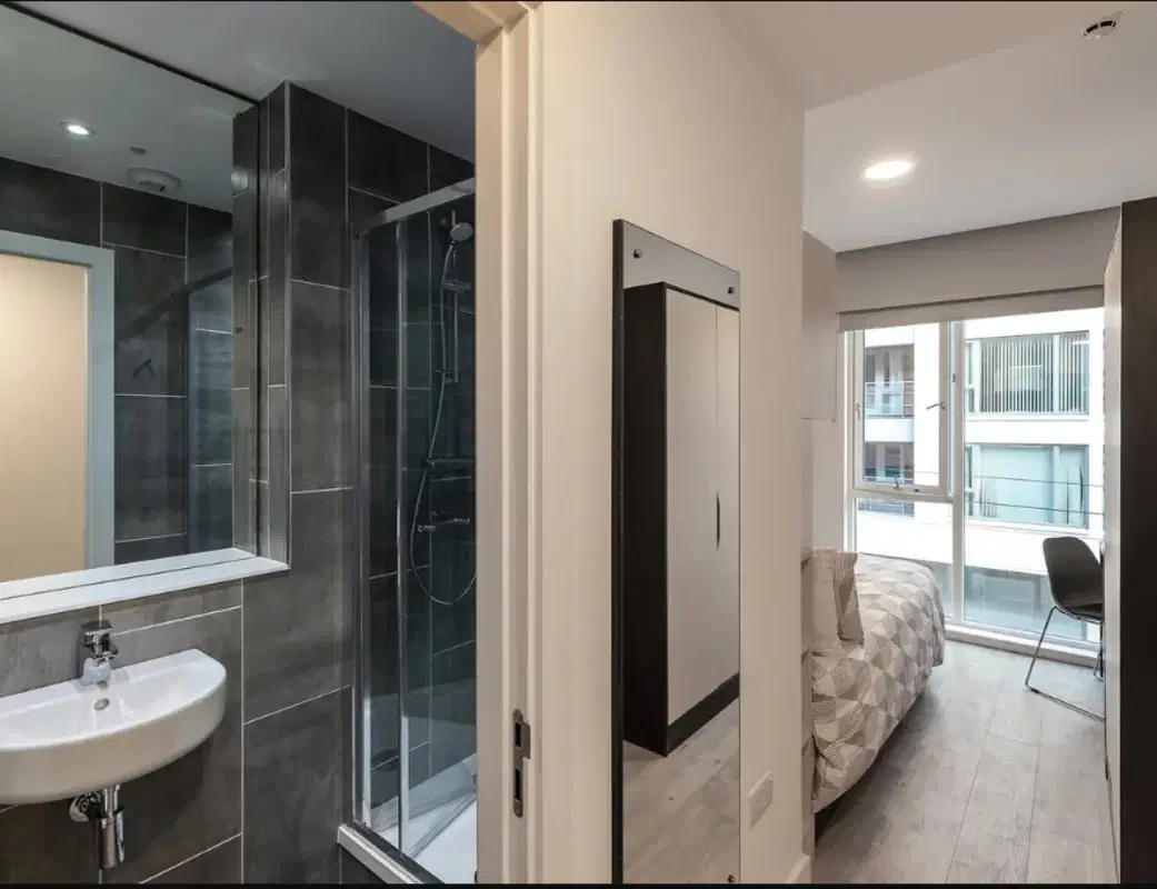 Yugo Dominick Place, Dublin – Premium Plus En Suite