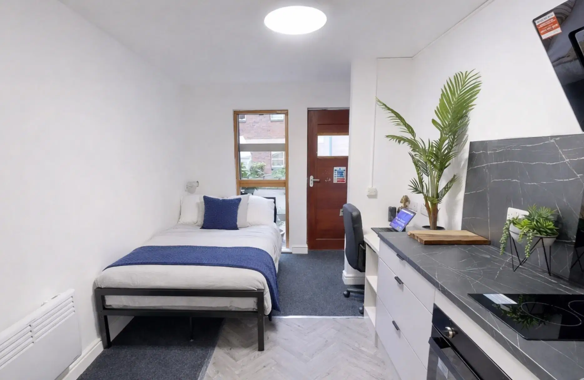 Truro Works, Sheffield – Premium Flatlet