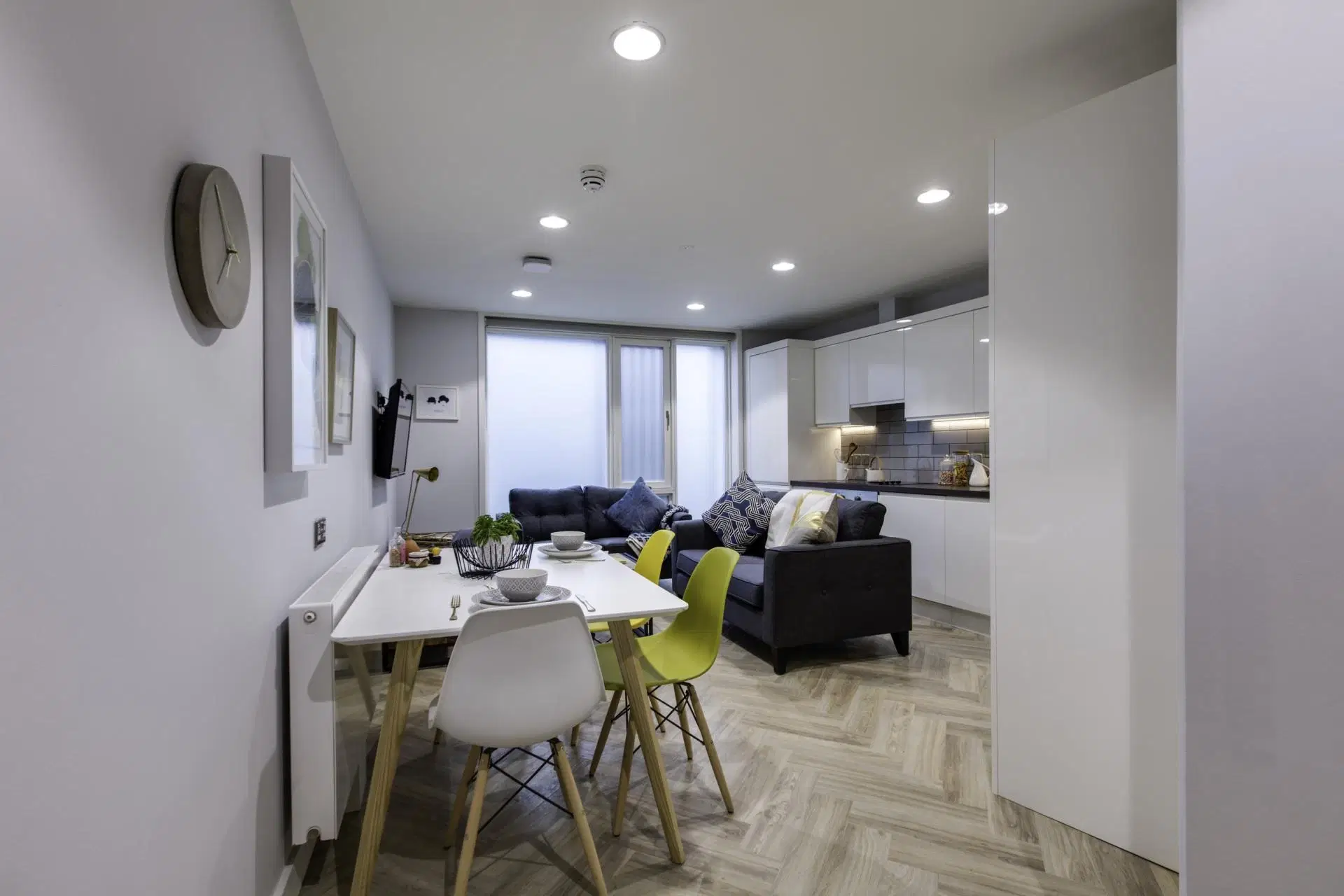 Galway Central, Galway – Twodio