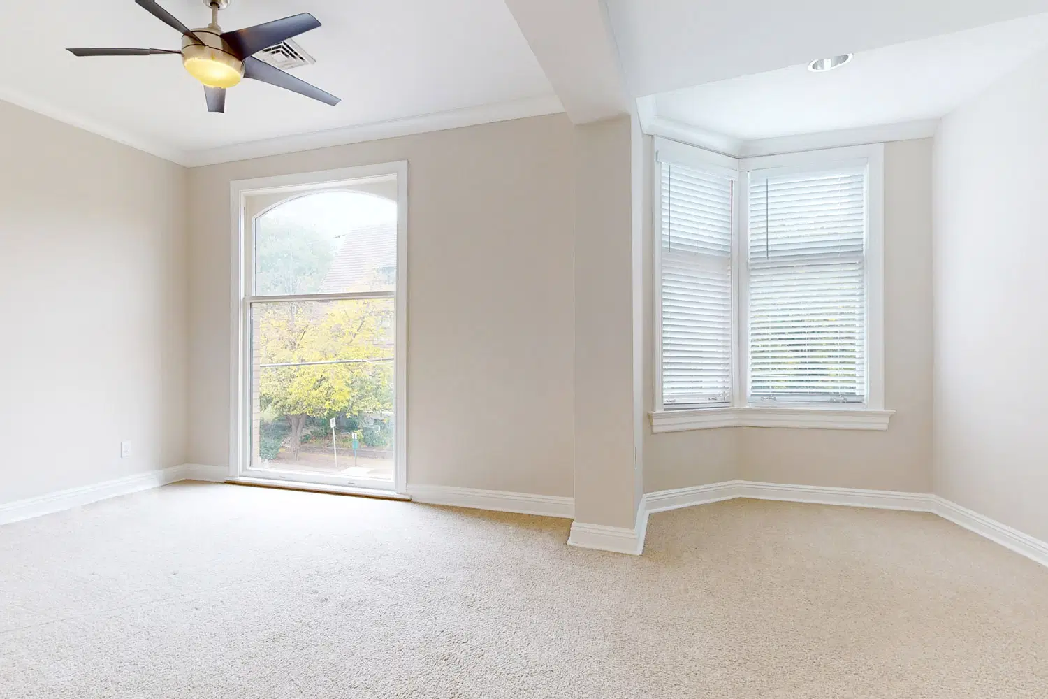 Terrace, St. Louis – 3 Bedroom 3 Bathroom