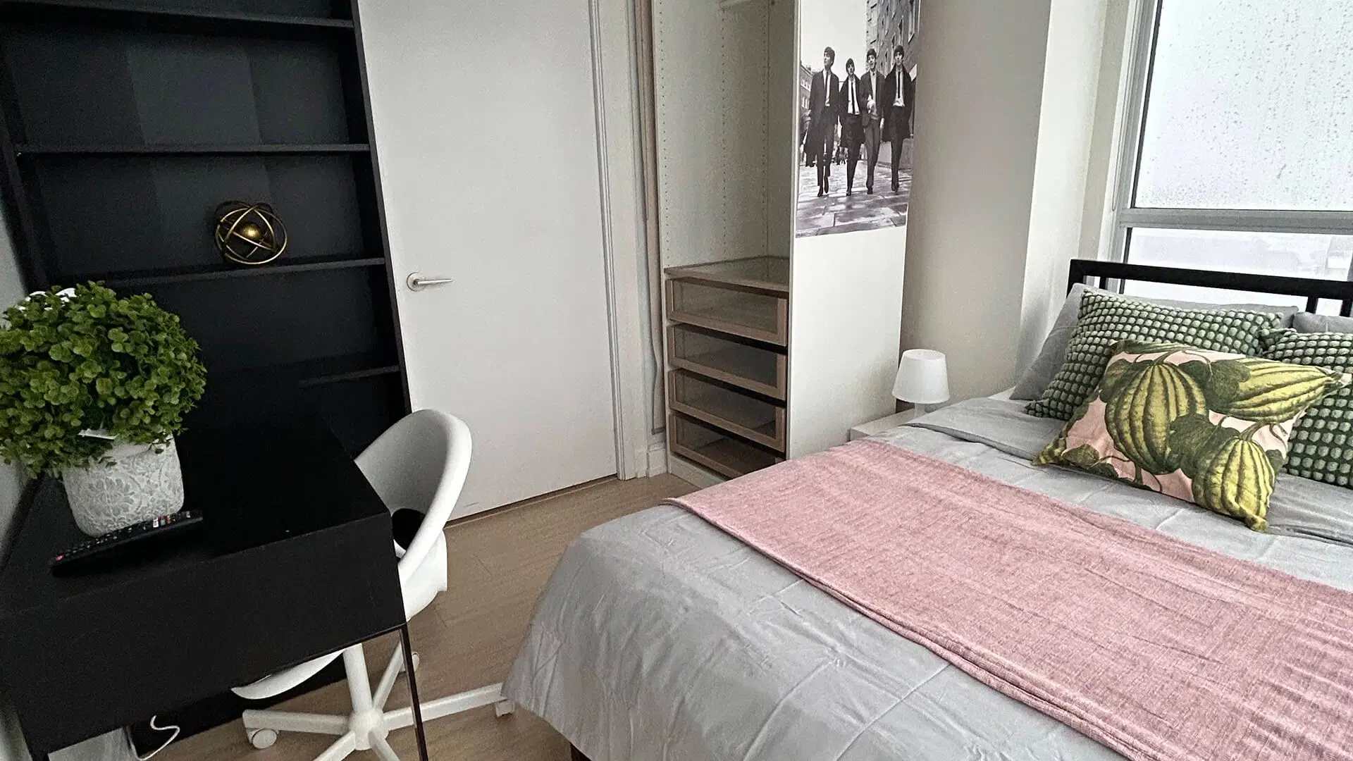 Liwinco The City Place, Toronto – Deluxe Basic | ON M5V 0J9 | 430