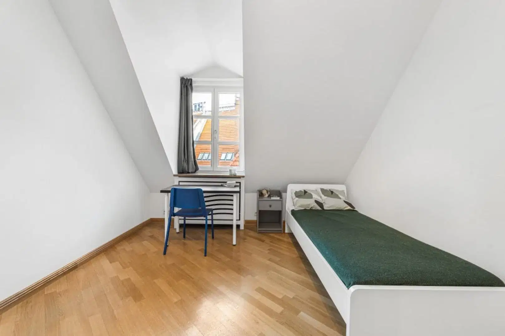 RM Heerstraße 2, Berlin
