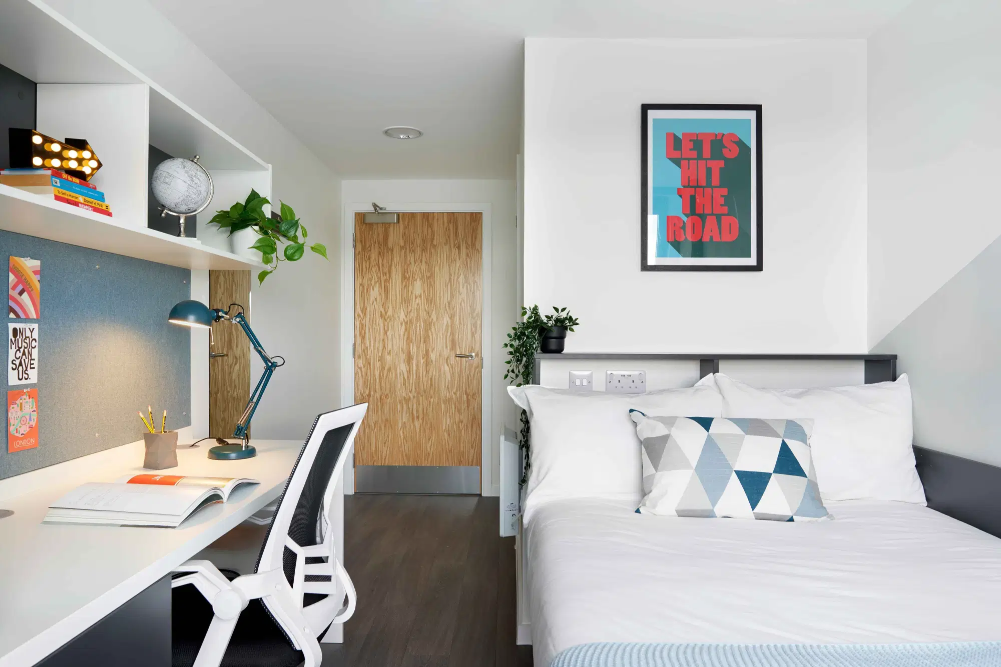 Westfield, Edinburgh – Basic En-suite