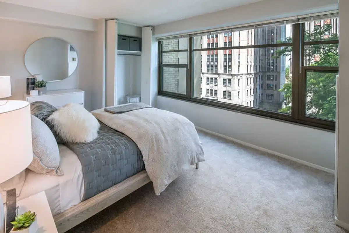 Twin Towers Apartments, Chicago