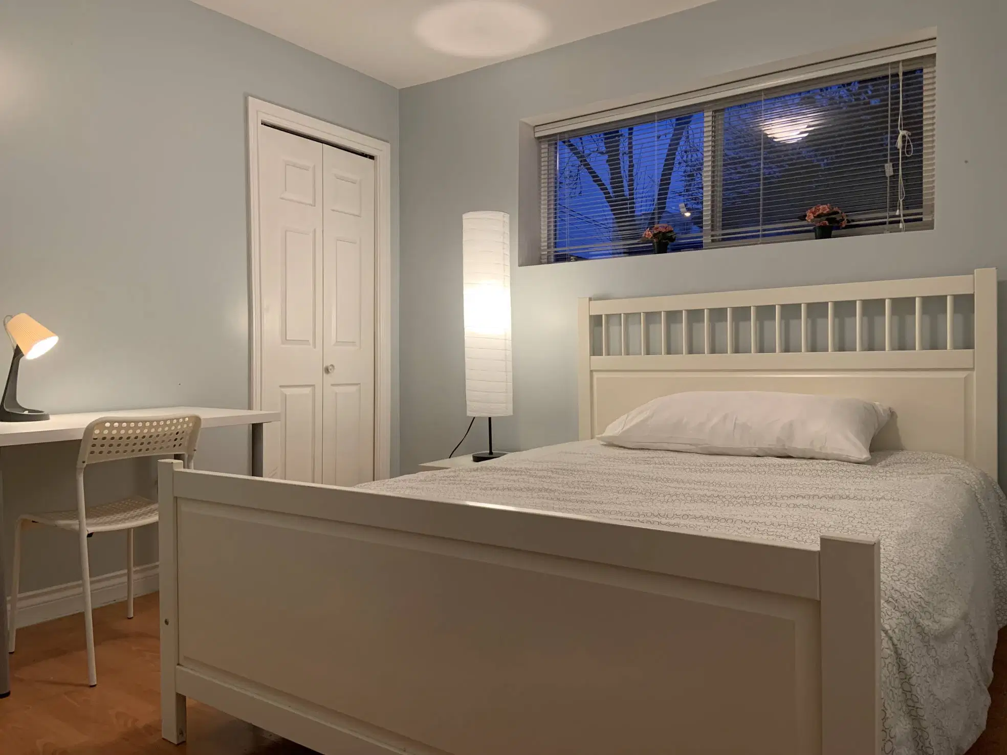 6975 Beatrice St, Vancouver – Vernon Room (1 Bed 1 Bath)