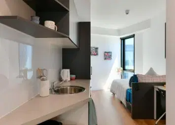 UniLodge Toowong, Brisbane – Studio Long Riverview