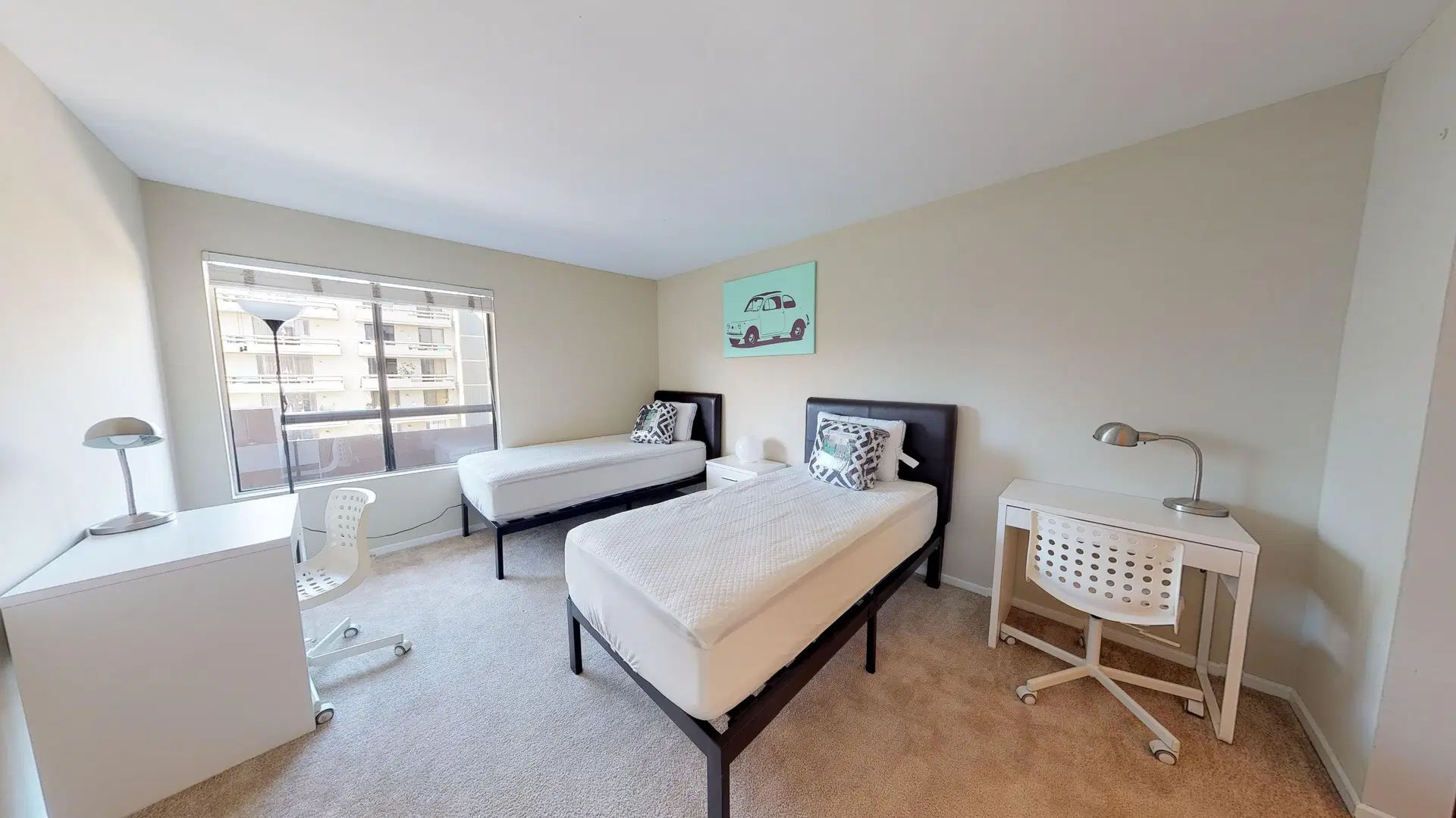 375 South Third Street, Burbank – Shared Room (3 Bed - 2 Bath)
