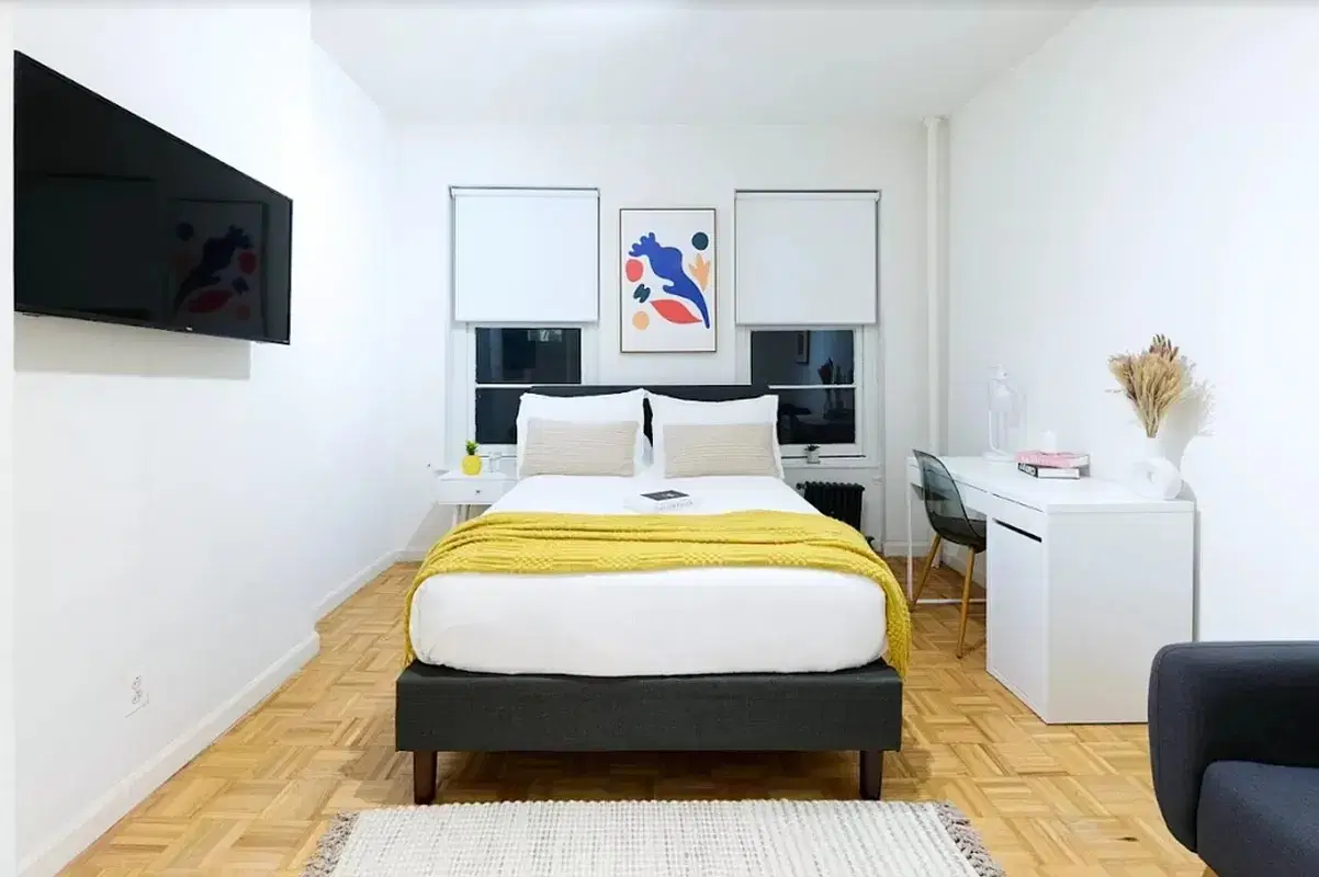 163 Stanton St, New York – Private Room (2 Bed - 1 Bath)