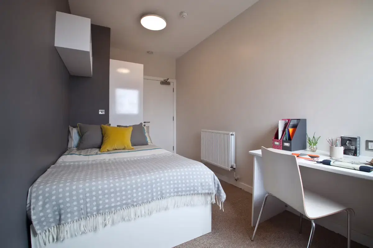 Northgate House, Cardiff – Classic 3-4 Bed Apartment