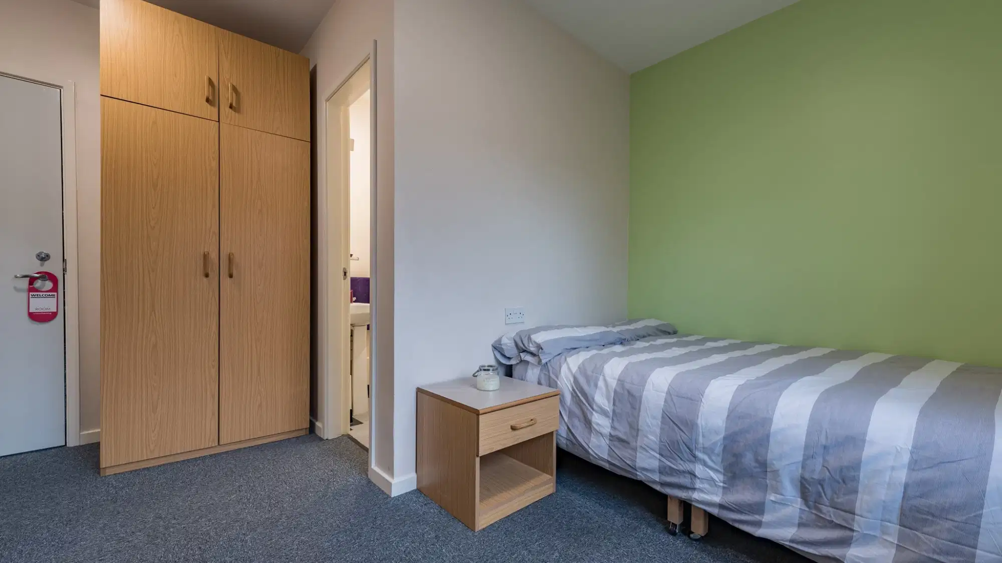 Doris Birdsall Halls, Bradford