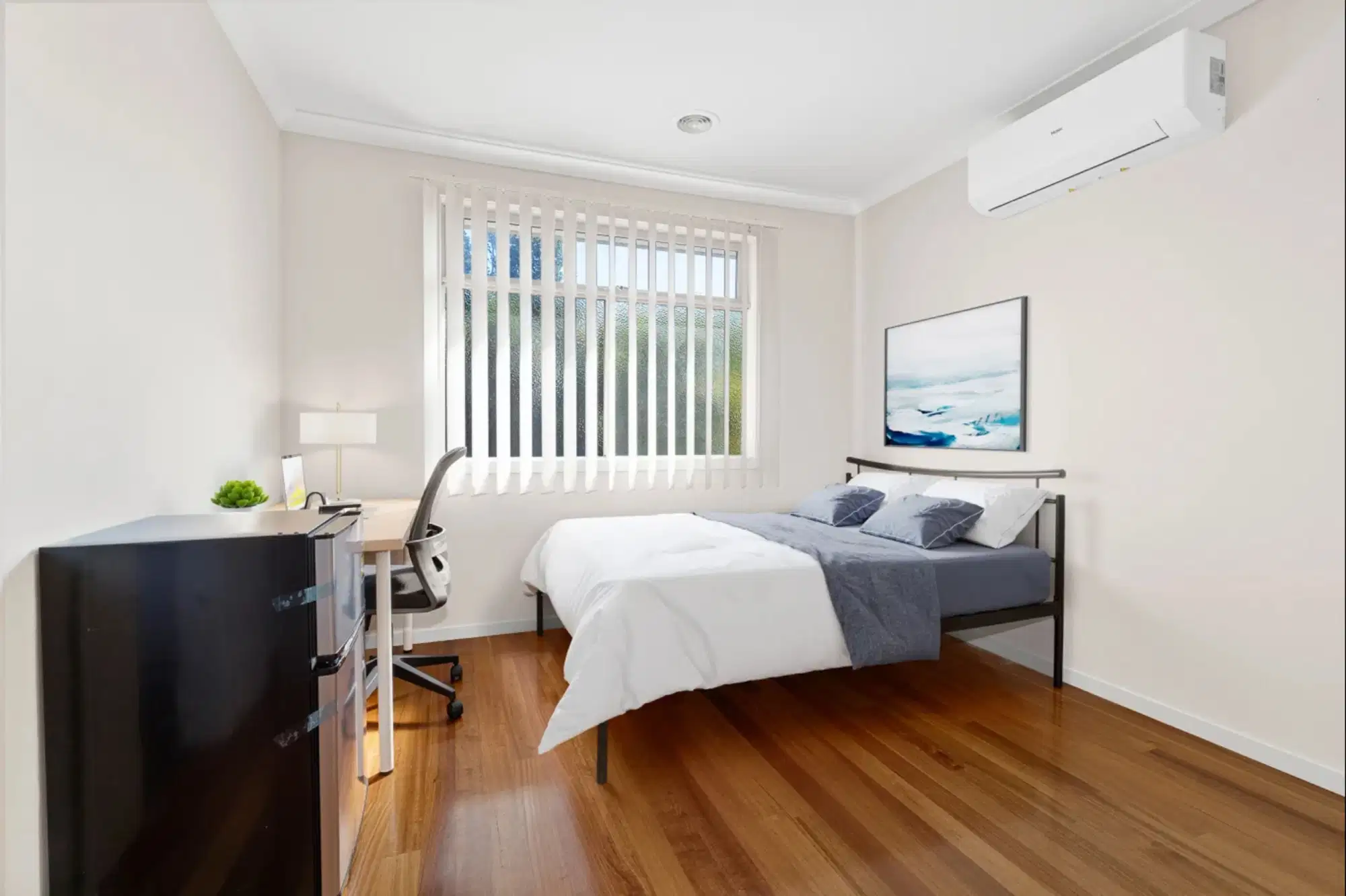 Rooming Houses,Unit 2 / 10 Binalong Avenue, Chadstone, Melbourne