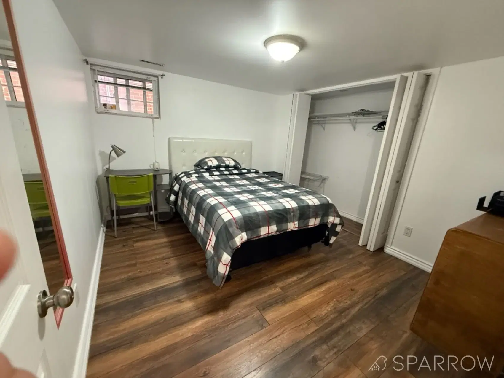 SPR M9B1B8, Toronto – Room in 4 Bed 3 Bath | Bedroom C