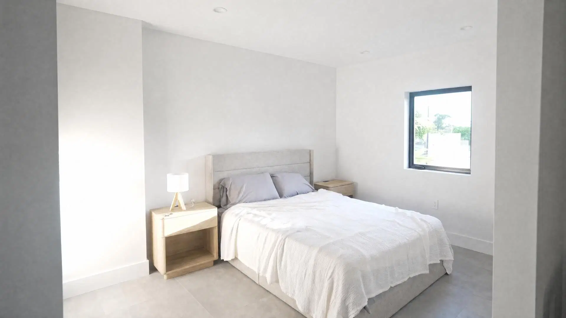 2151 NW 1st Terrace, Miami – Room in 1 Bed 1 Bath