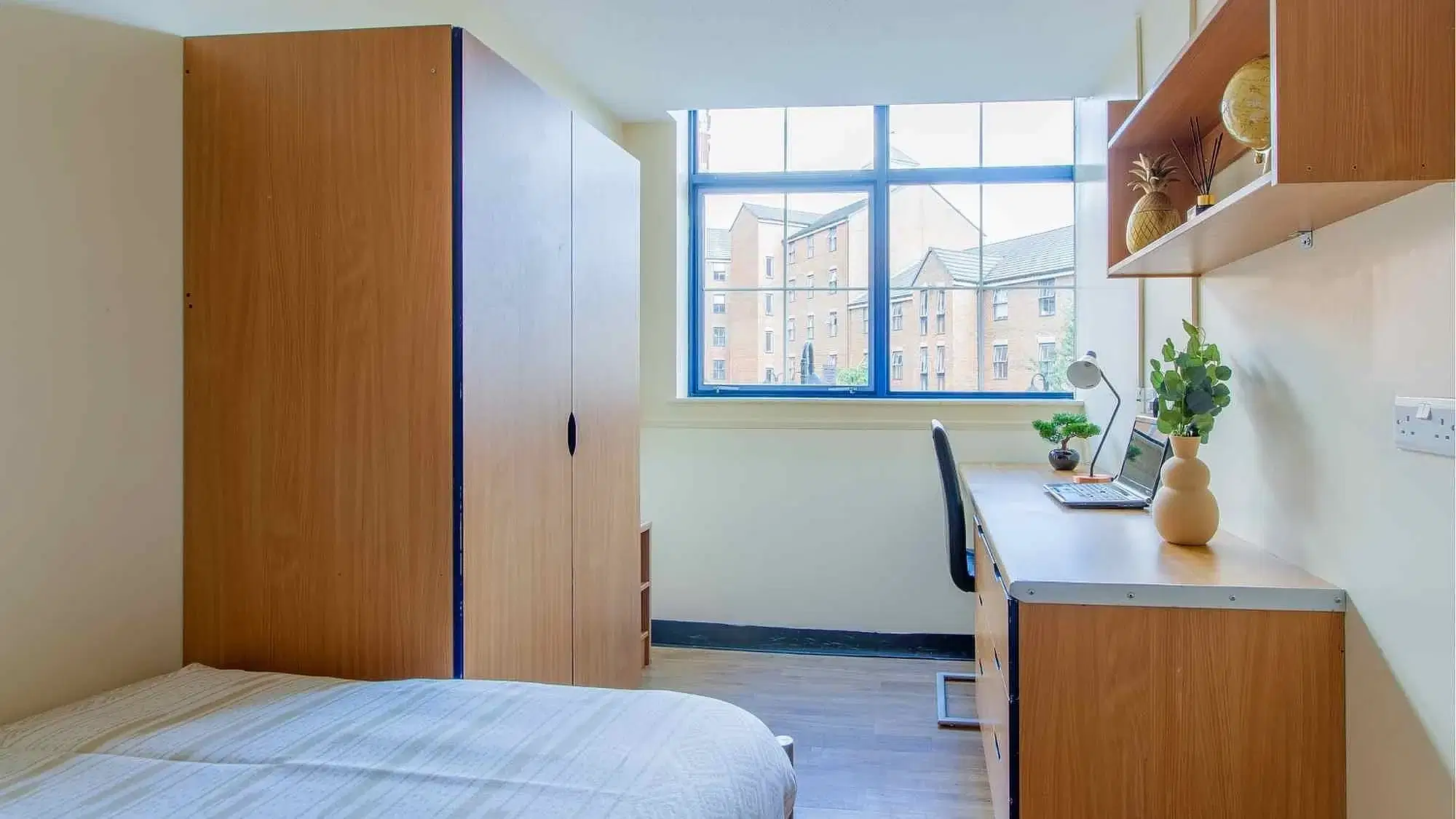Ben Russell Court, Leicester – Copper Room