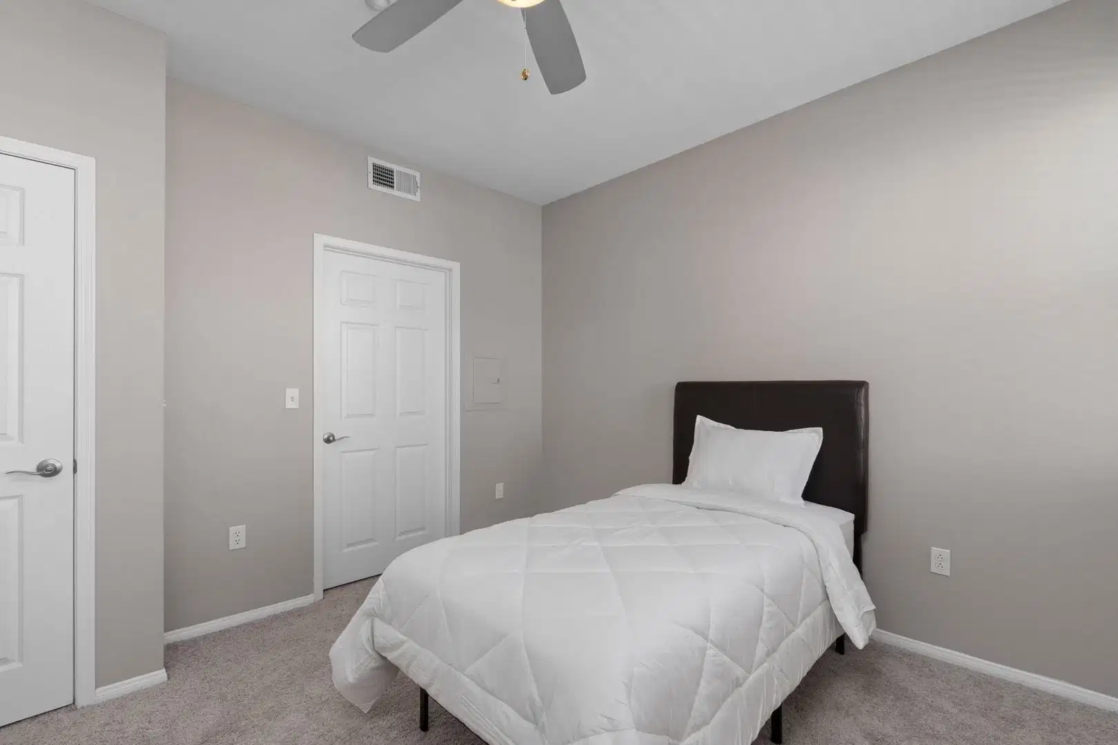 8465 Regents Court Road, Unit 448, San Diego