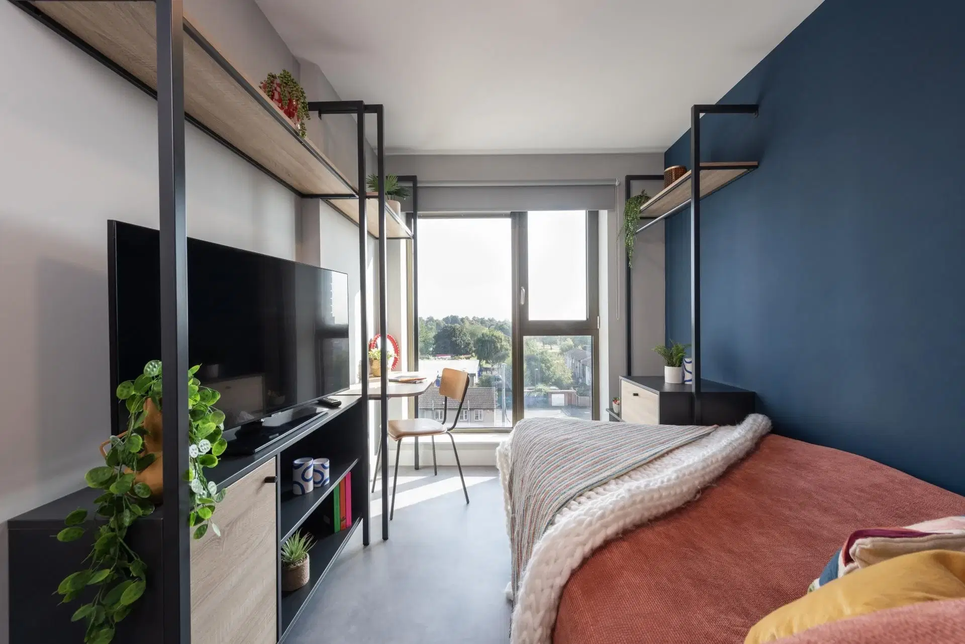 The Vantage, Nottingham – City View Ensuite