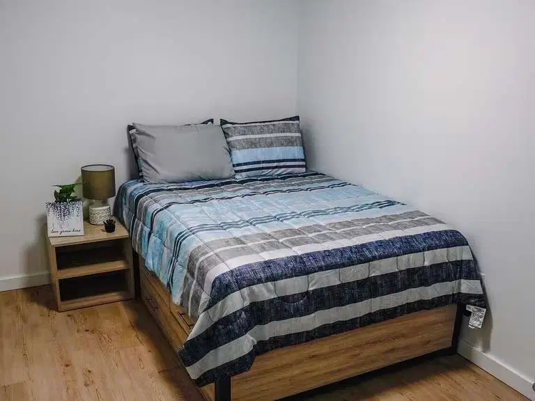 Yugo Champaign South 3rd Lofts, Champaign – 4 Bed 2 Bath Plus