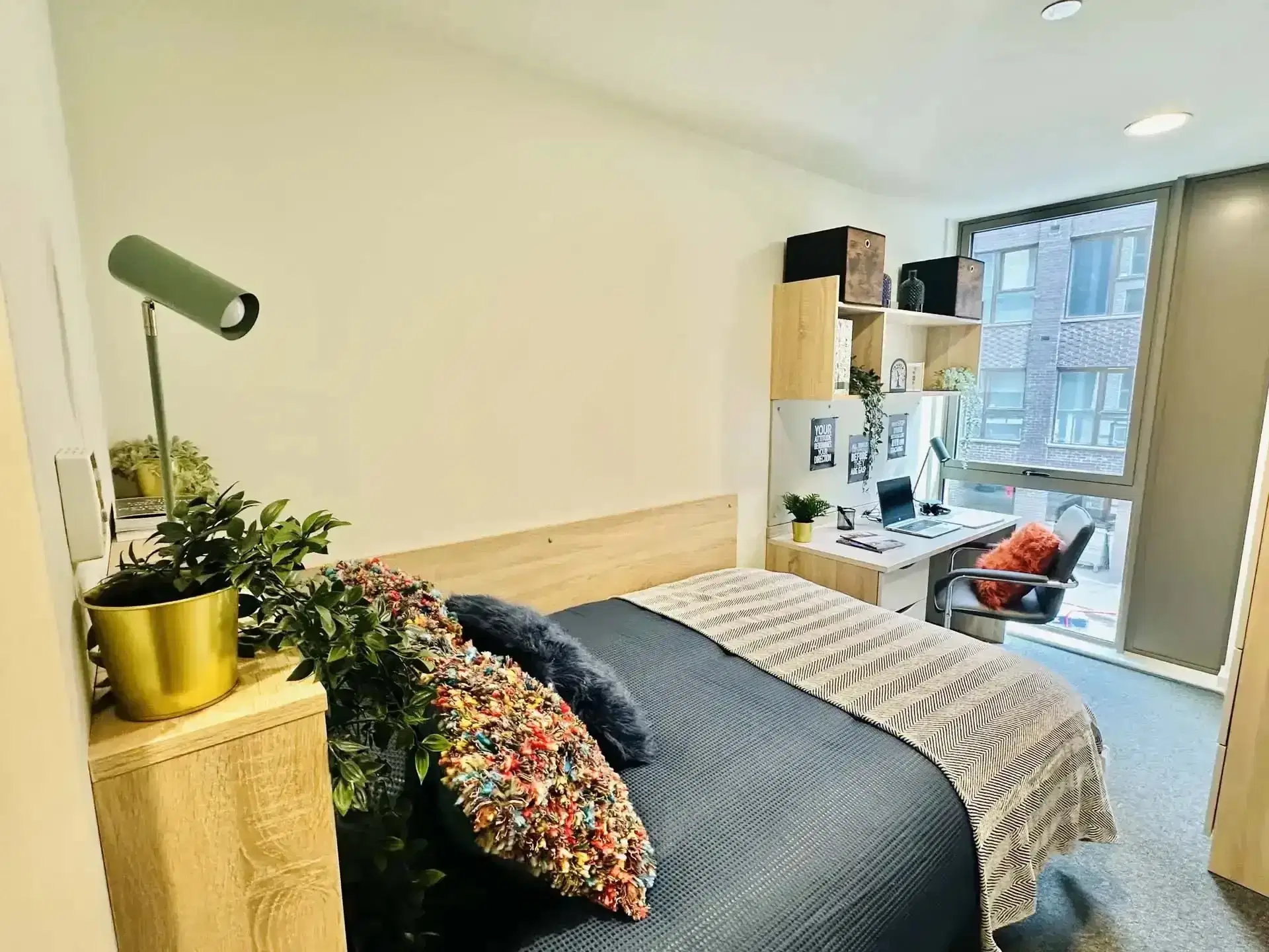 Redgate, Nottingham – Silver Studio - High Floor