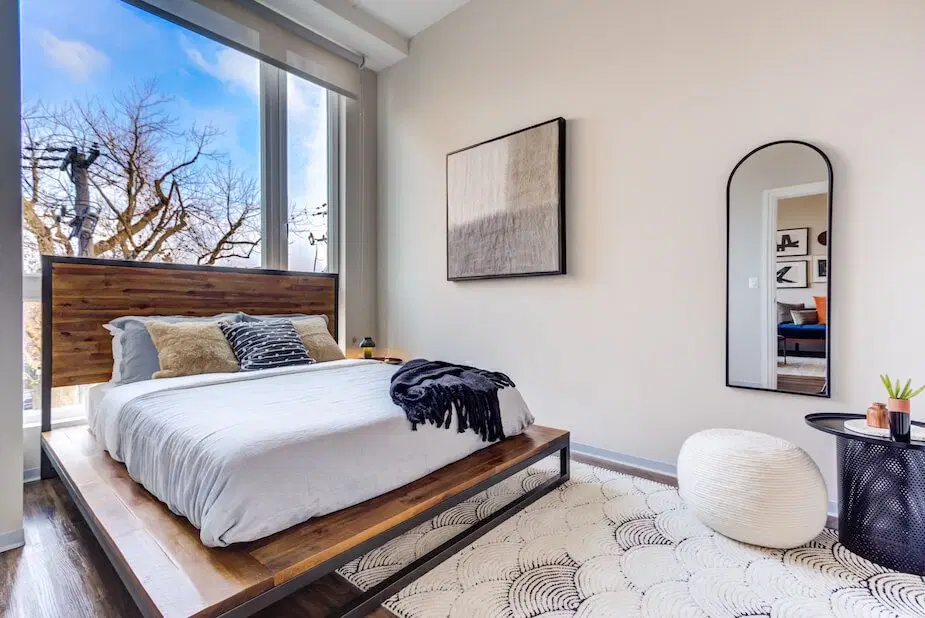 The Link Evanston, Evanston – Room in 3 Bedroom 3 Bathroom