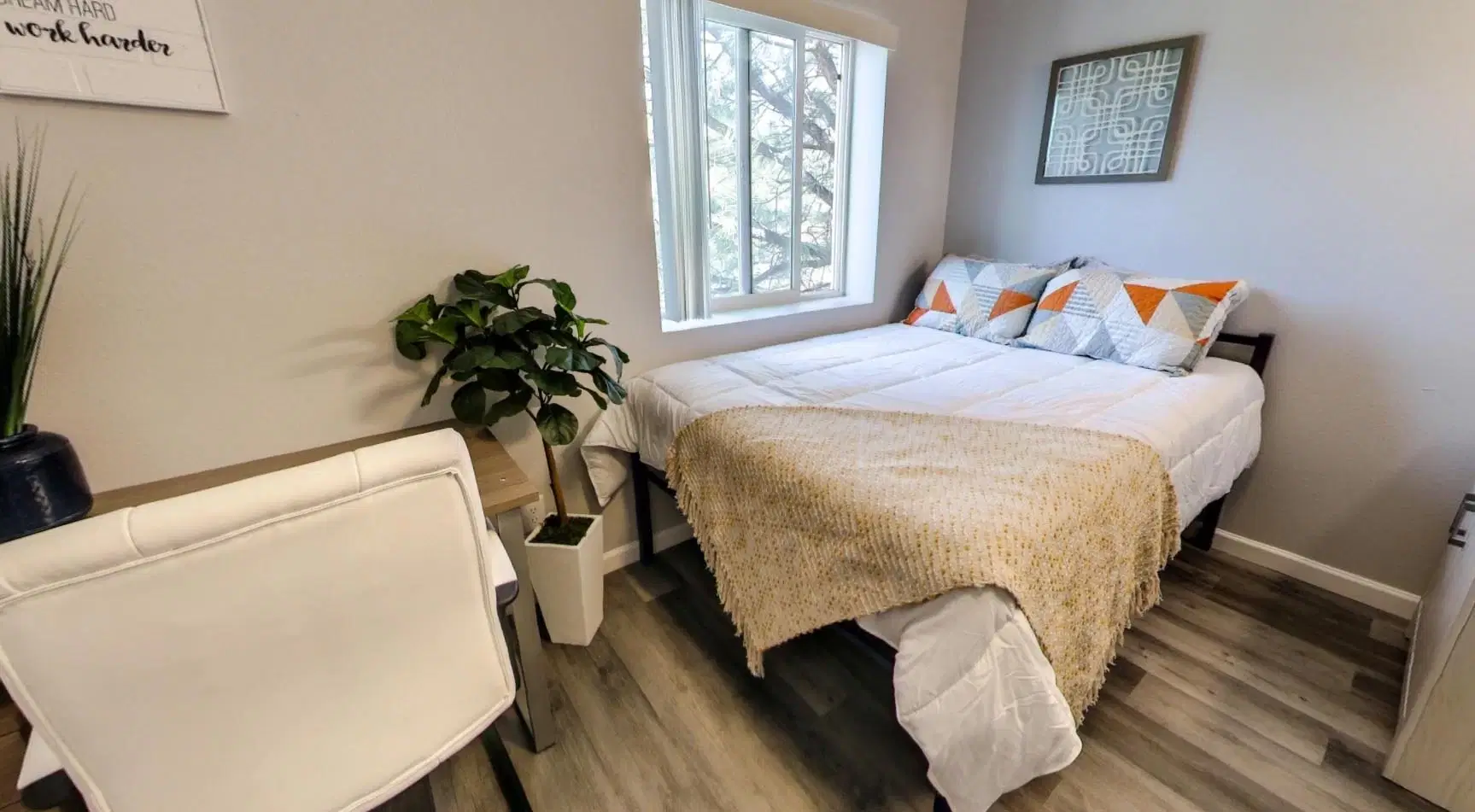 Commons at Sawmill, Flagstaff – 4 Bed Furn Premium | Room in 4 Bedroom 2 Bathroom